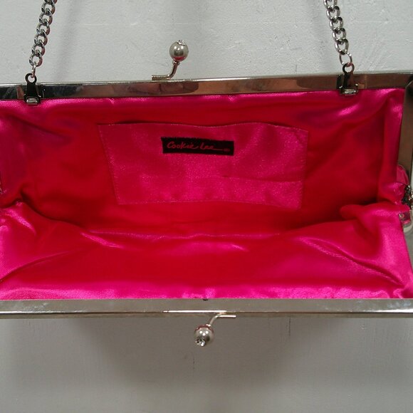 Cookie Lee Small Clutch with Chain Bronze Sequenced w/ Clasp Closure - Picture 4 of 9